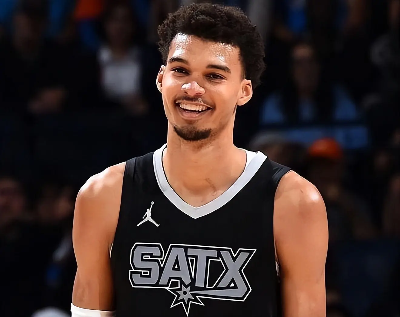 卡莱尔在接 卡莱尔在接