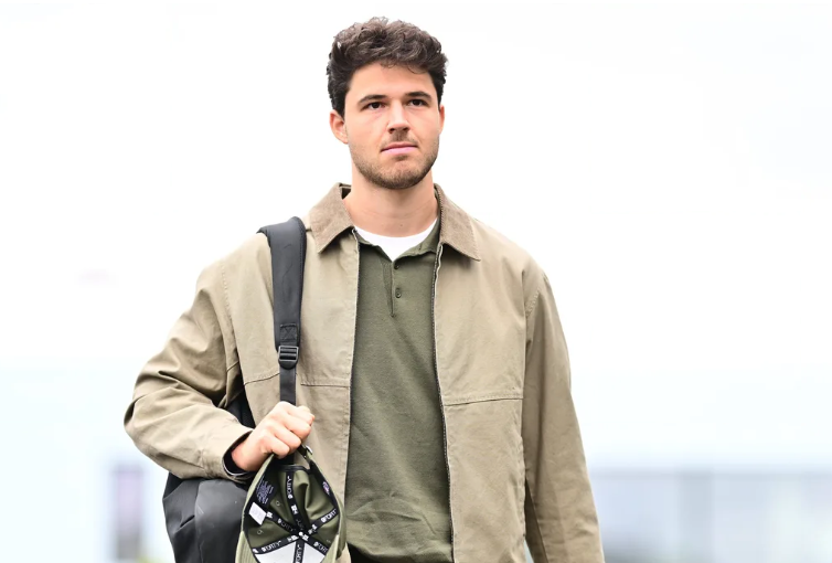 他能给球队, 现在你可以 他能给球队, 现在你可以